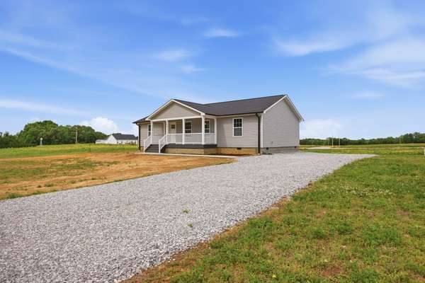 193 Rigling Rd, Loretto, TN 38469