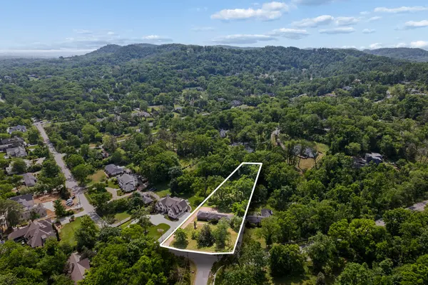 1311 Tyne Blvd, Nashville, TN 37215