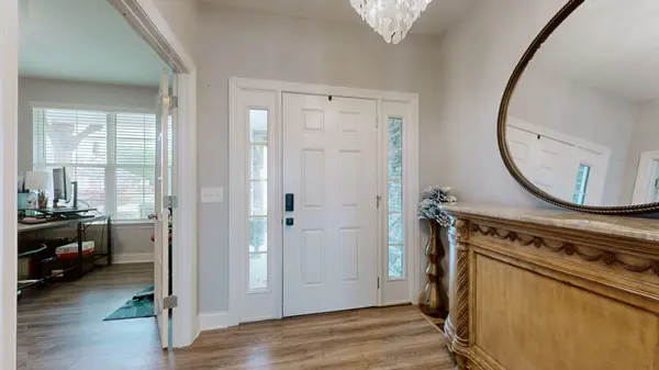 14 Bristol Ct, Lebanon, TN 37090