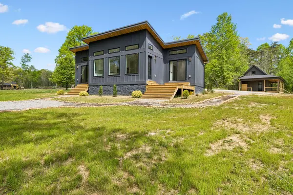 51 Dwellings Drive, Tracy City, TN 37387