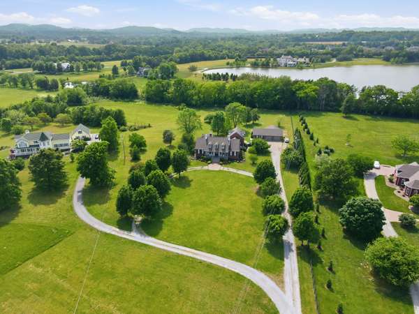 4335 N Chapel Rd, Franklin, TN 37067