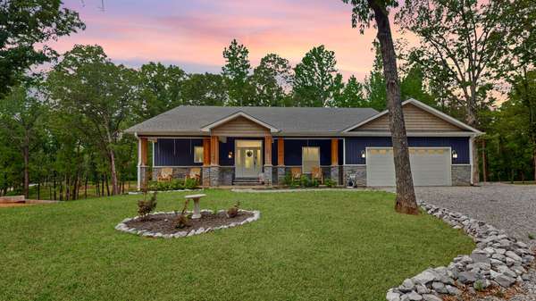 145 Serenity Village Dr, Benton, KY 42025