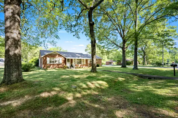 400 EDGEWOOD DRIVE, Tullahoma, TN 37388