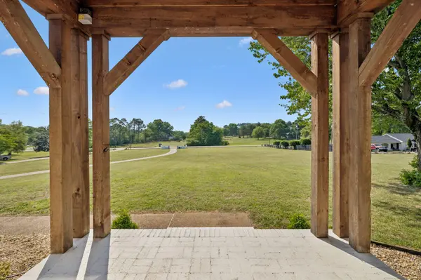 418 Rutherford Ln, Columbia, TN 38401