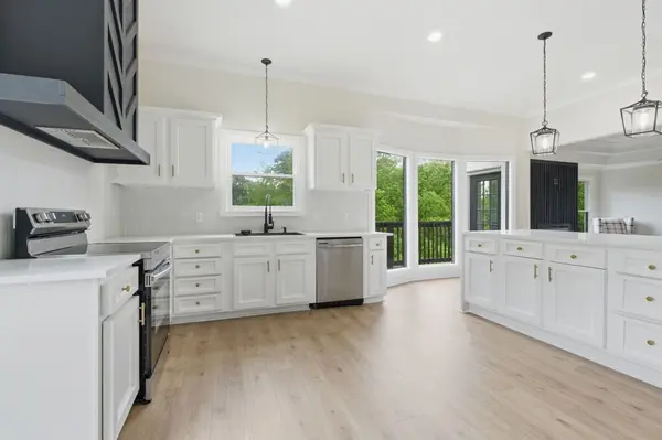 527 Cumberland Hills Dr, Hendersonville, TN 37075