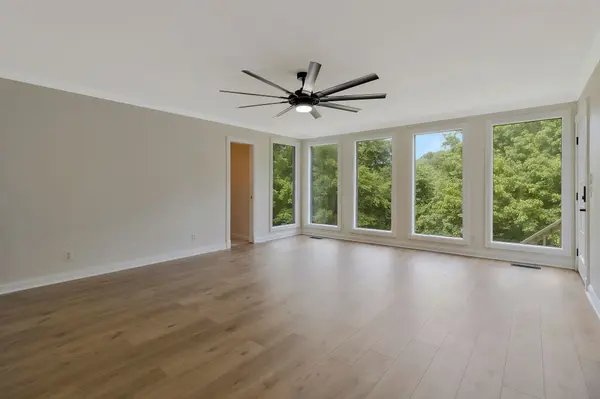 527 Cumberland Hills Dr, Hendersonville, TN 37075