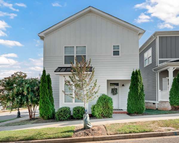 719 Centre St, Pleasant View, TN 37146