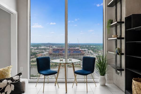 415 Church St #2413, Nashville, TN 37219