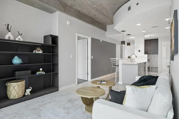 415 Church St #2413, Nashville, TN 37219