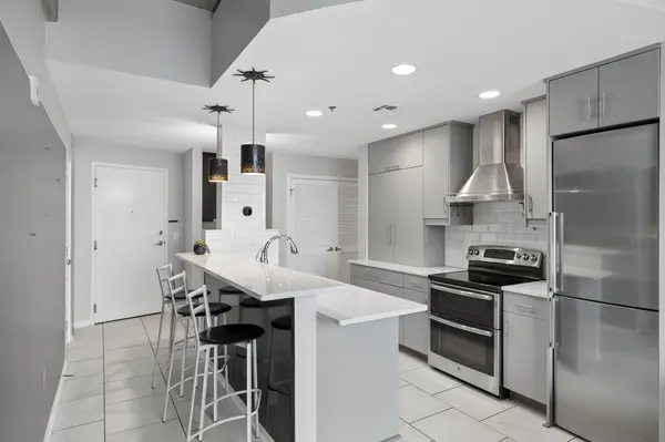 415 Church St #2413, Nashville, TN 37219