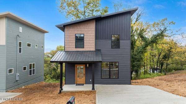 919 Turner St, Knoxville, TN 37917