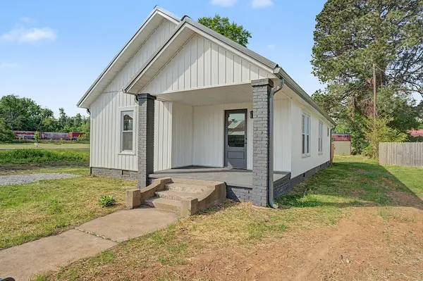219 Cherry St, Guthrie, KY 42234