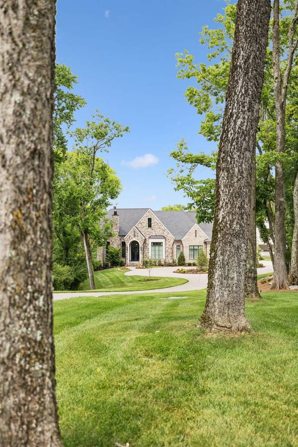 1456 Witherspoon Dr, Brentwood, TN 37027