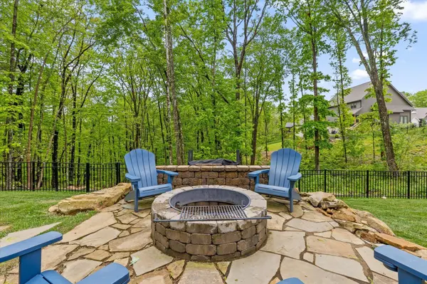 5114 Virginia Pine Road, Signal Mountain, TN 37377