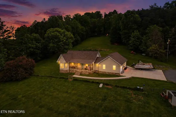 235 Raccoon Valley Rd, Maynardville, TN 37807