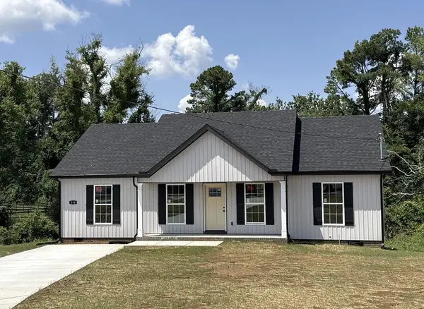 329 Fairview Dr, Hopkinsville, KY 42240