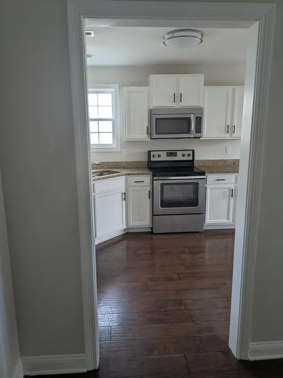 613 Snowshoe Ln, Clarksville, TN 37040