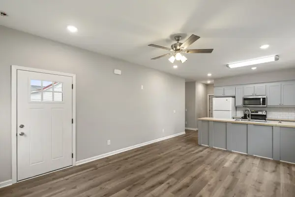 420 Durrett St, Springfield, TN 37172