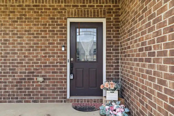 3047 Morning Mist Ct, Murfreesboro, TN 37128