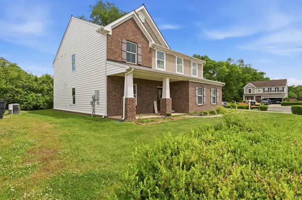 3047 Morning Mist Ct, Murfreesboro, TN 37128