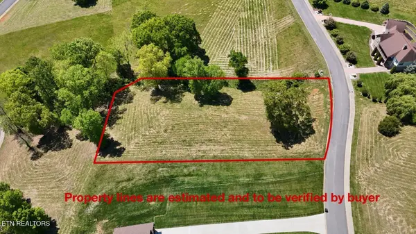 2414 Starboard Crest Rd, Morristown, TN 37814