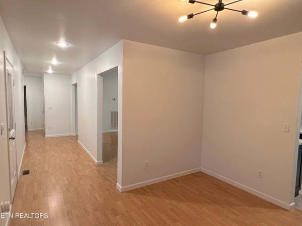 329 Hilltop Drive, Crossville, TN 38555