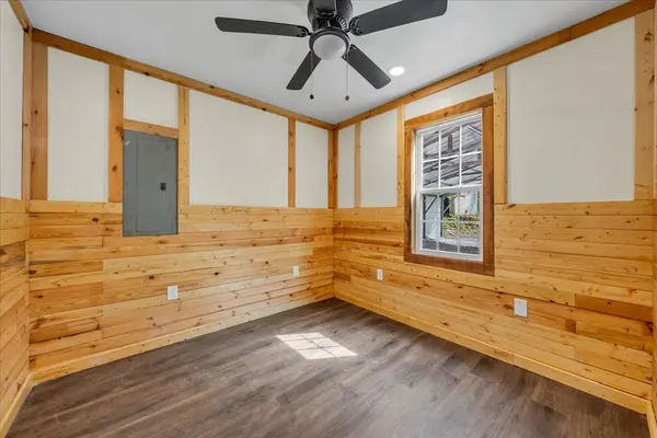 341 Cooper Ln, Smithville, TN 37166