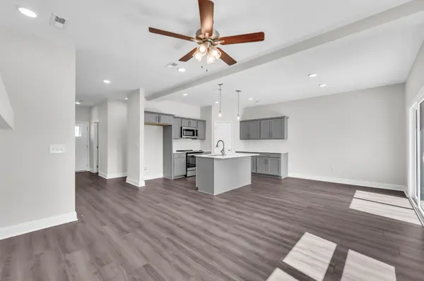 551 Charleston Cove Way, Clarksville, TN 37043