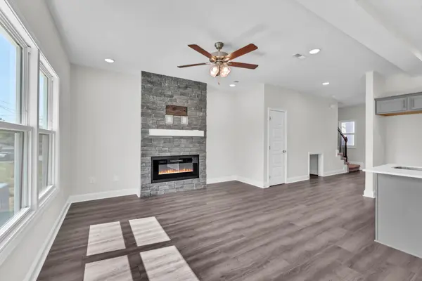 551 Charleston Cove Way, Clarksville, TN 37043