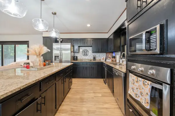 326 Dogwood Dr, Decaturville, TN 38329