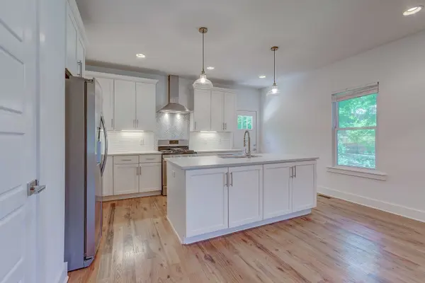 324A Queen Ave, Nashville, TN 37207