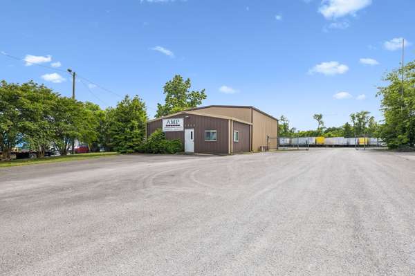 1311 W College St, Murfreesboro, TN 37129