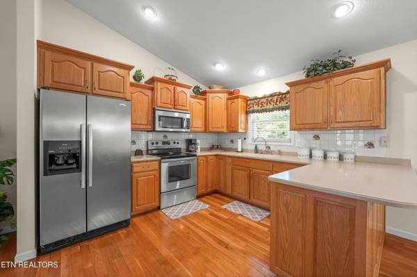 957 Stonecrest Loop, Crossville, TN 38571