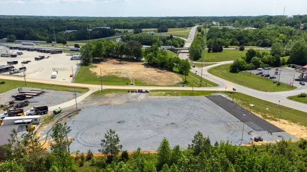 2140 Ted Dorris Rd, Goodlettsville, TN 37072