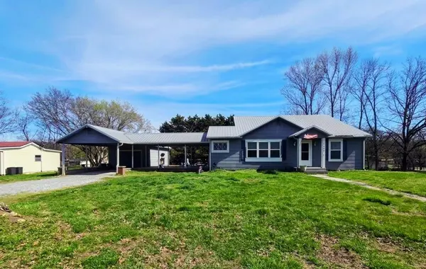 17986 State Highway 58 #N, Decatur, TN 37322