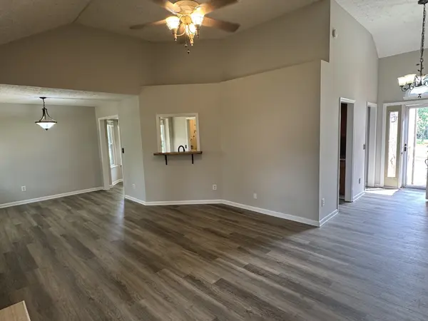 122 Mansker Park Dr, Hendersonville, TN 37075