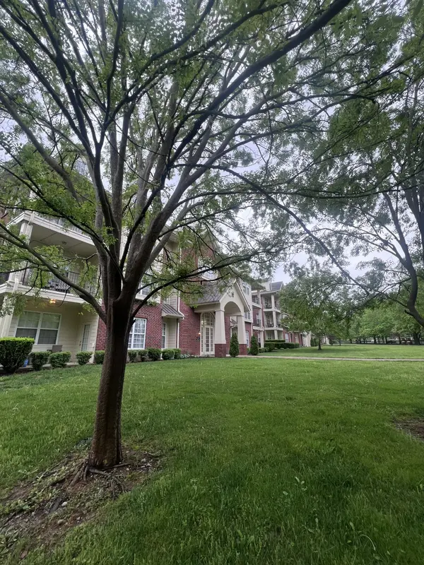 3201 Aspen Grove Dr #D3, Franklin, TN 37067