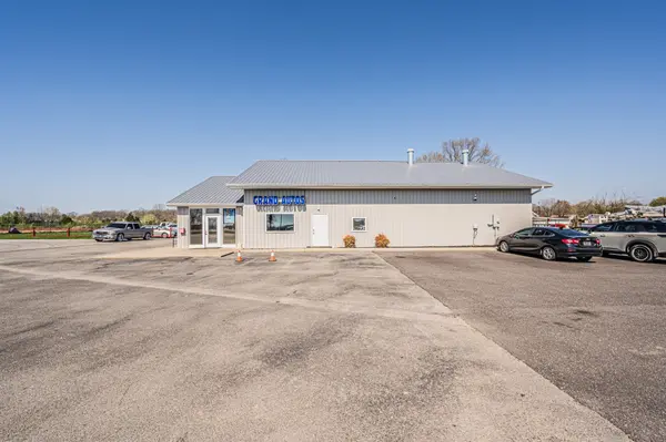 2201 W Everly Brothers Blvd, Powderly, KY 42367