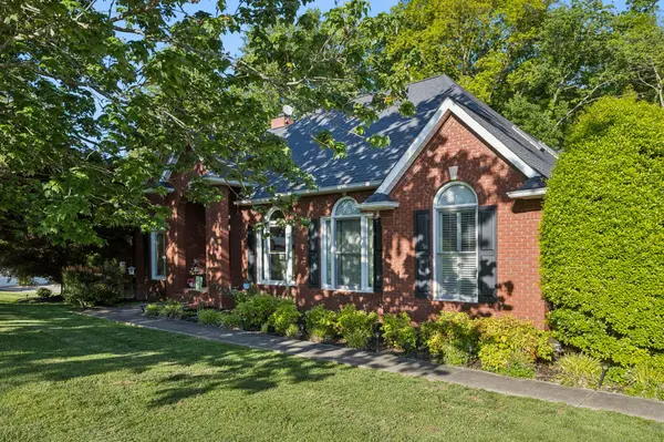 46 Deerfield Ct, Mcminnville, TN 37110