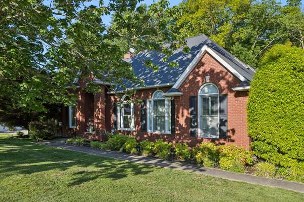 46 Deerfield Ct, Mcminnville, TN 37110