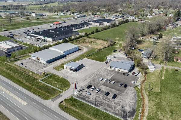2201 W Everly Brothers Blvd, Powderly, KY 42367
