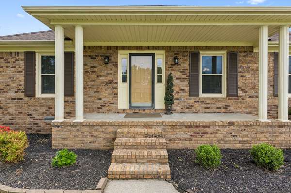 2104 Red Mile Rd, Murfreesboro, TN 37127