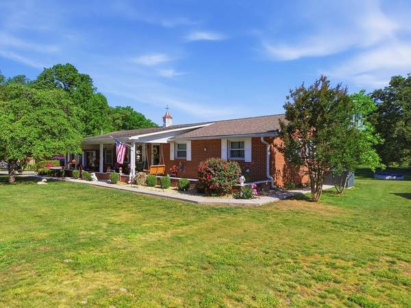 418 Kenway St, Cookeville, TN 38501