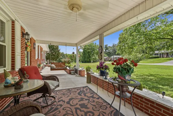 418 Kenway St, Cookeville, TN 38501