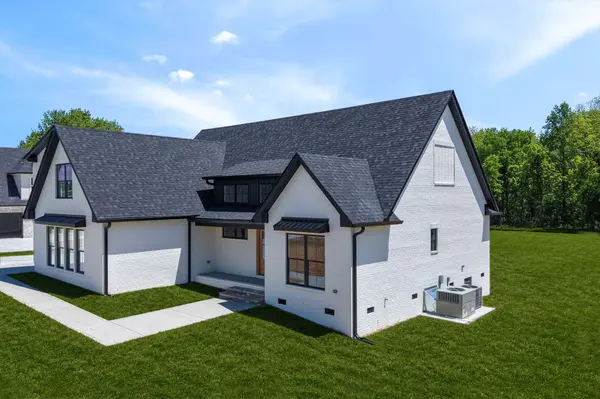 112 Jennings Lane, Shelbyville, TN 37160