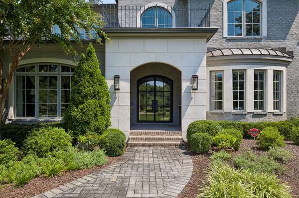 3910 Wayland Drive, Nashville, TN 37215