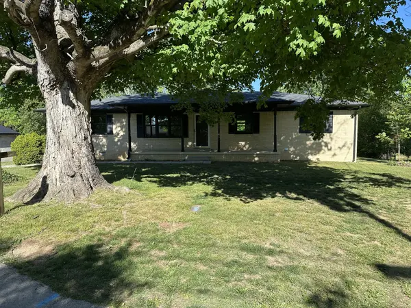 198 Epperson Ave, Cookeville, TN 38506
