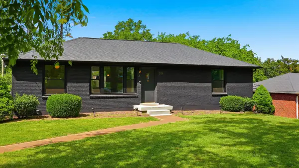 2101 Porter Rd, Nashville, TN 37206
