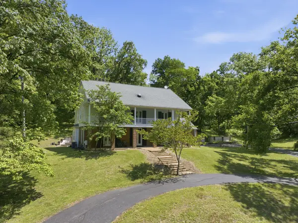 714 Sneed Rd #W, Franklin, TN 37069