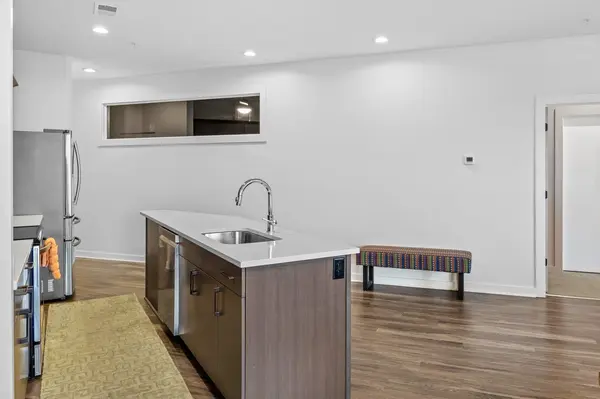 5403 Centennial Blvd #201, Nashville, TN 37209